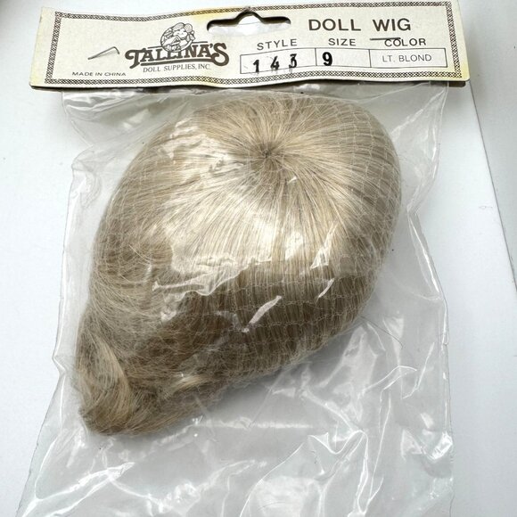 Mixed Lot Of 23 Tallinas Vintage Doll Shoes & Socks Wig Mixed Sizes Styles - Picture 12 of 16